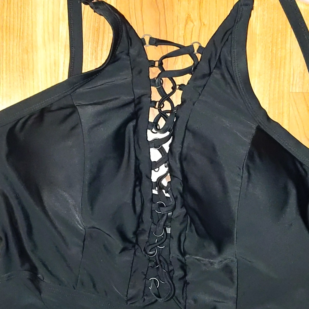One piece bathing suit